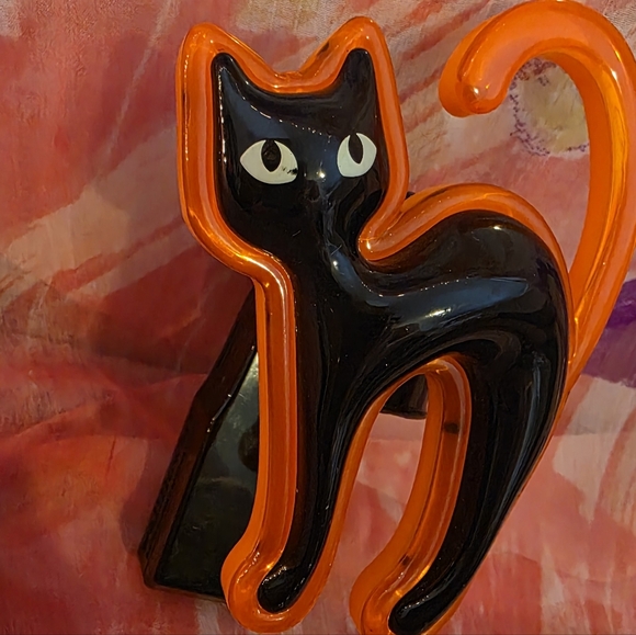Bath & Body Works Black and Orange Cat Figurine - Picture 2 of 5